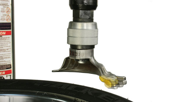 Power-Drop Upper Bead-Roller - Tyre Changer Features - Ranger